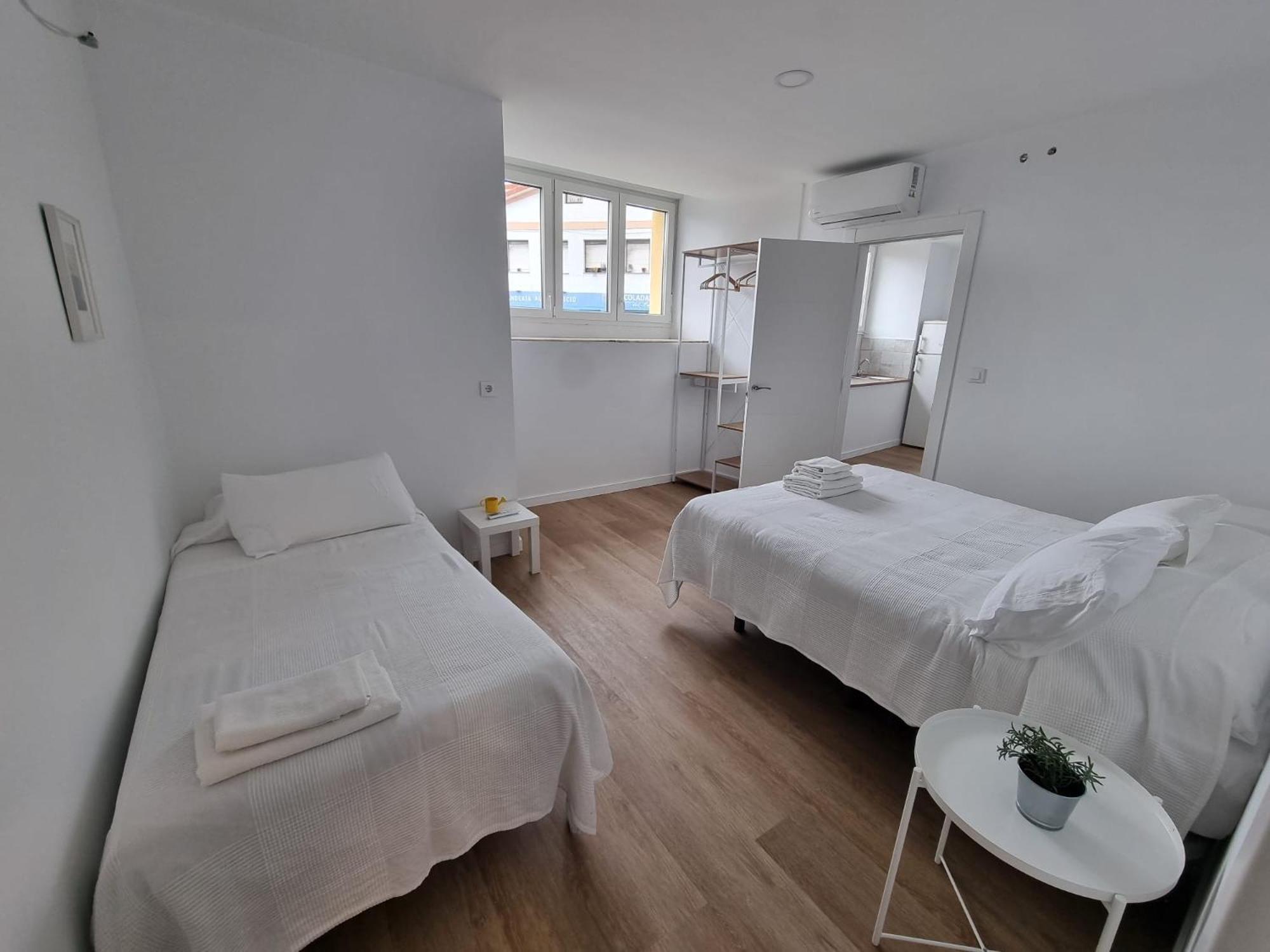 Apartamentos Y Estudios El Centro Vargas エクステリア 写真